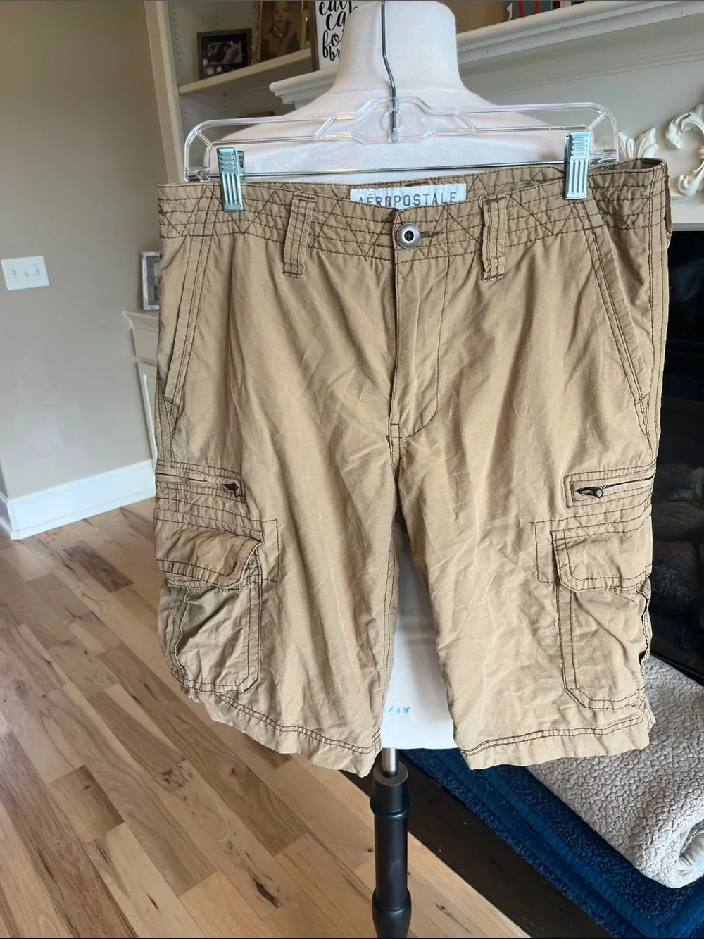Aeropostale Men's Khaki Cargo Shorts with Multi-Pocket Design